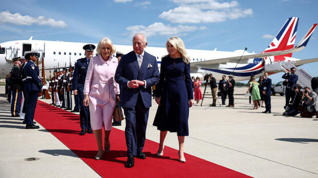 Британский король Карл III прибыл в США с визитом