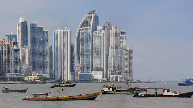 Панама: страна для канала, канал для страны