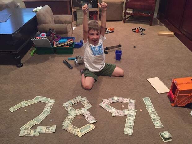 7-летний мальчик собрал деньги на колледж благодаря своей кампании по сбору утильсырья деньги, мальчик, утиль