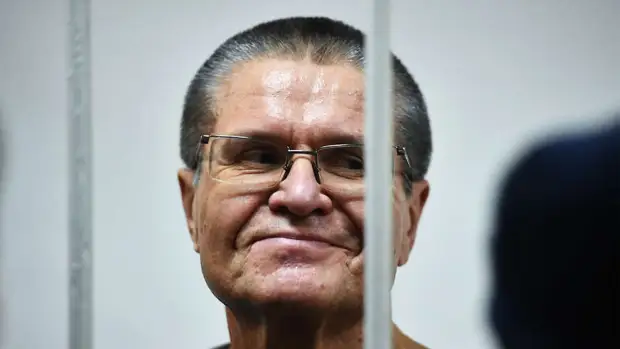 В тверском суде сообщили, что экс-министр Улюкаев может выйти по УДО 12 мая