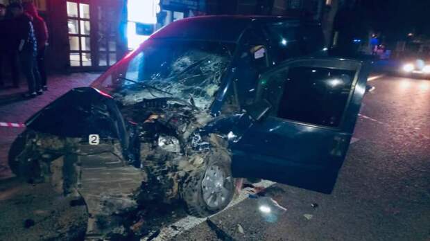 Правители, которых мы заслужили: пьяный мэр Яремче устроил на трассе ДТП