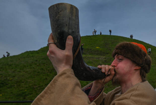 Велесова ночь в 2026 году. Что это и как отмечают славянский Хеллоуин?