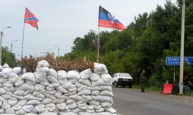 Ополченцы: город Дебальцево остался без света из-за артобстрела Ополченцы: город Дебальцево остался без света из-за артобстрела