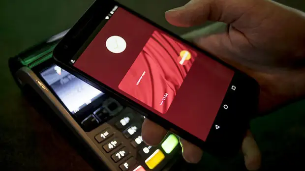 Цифровой курс: доля безналичных платежей в России может вырасти до 80% к 2022 году