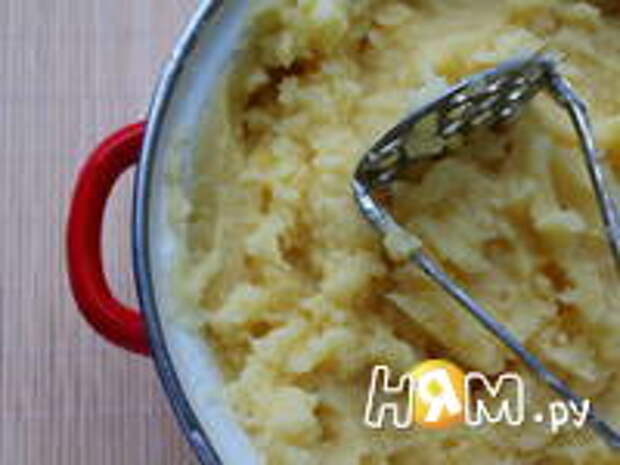 Приготовление вареников с картошкой и жаренным луком: шаг 9