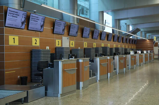 В аэропорту Краснодара временно ограничили приём и выпуск самолётов