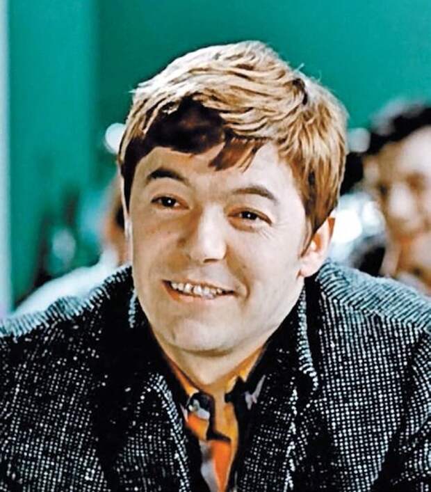 Александр Збруев
