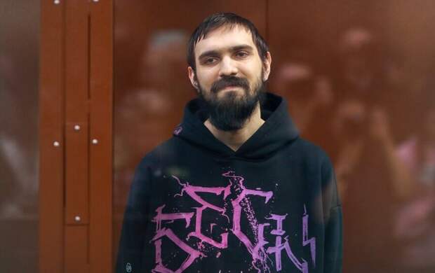 Стендапер Останин* получил почти 6 лет за шутки про инвалида и Иисуса Христа