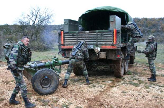 GBC8KT_tracteur_mortier Mo120RTF1 RA12 Toll05 Canjuers