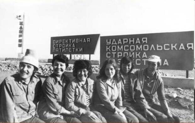 За веру, царя и отечество: внизу больше не хотят, сверху уже не могут