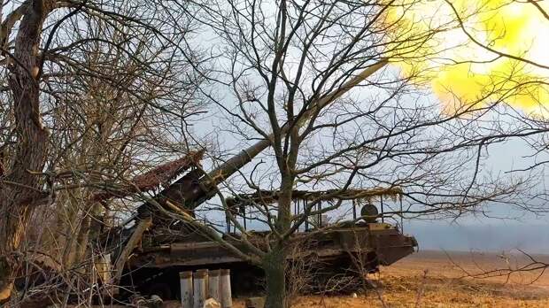 Расчеты самоходок «Пион» уничтожили скопление живой силы ВСУ