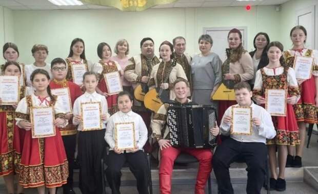 Ансамбли ложкарей из Борзи и Шилки выступят на гала-концерте фестиваля «Русский стиль» в Чите