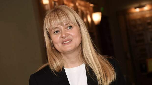 Анна Михалкова поделилась впечатлениями от дуэта с Михаилом Ефремовым