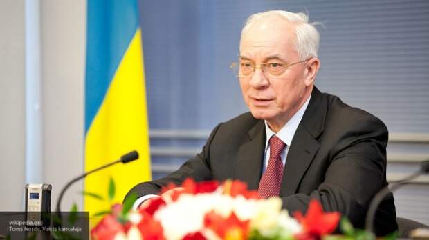 Азаров назвал главное отличие Москвы от Киева Азаров назвал главное отличие Москвы от Киева