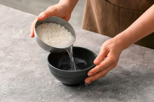 Технолог Быстров: рис может превратиться в кашу при варке из-за помешиваний