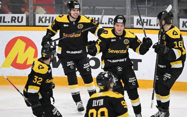 Минское «Динамо» на выезде уступило «Северстали». Это третье поражение подряд минчан в КХЛ
