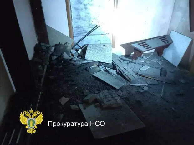 Два подряд обрушения в спортшколе под Новосибирском: что известно о происшествии
