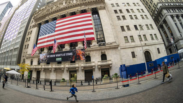 США сами "душат" Иран - делают людей беднее, призывая идти на баррикады: У "бензиновых" протестов появился "режиссёр"