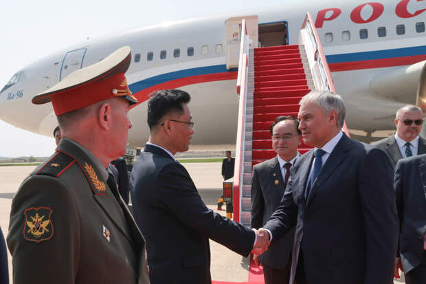 Володин прилетел в КНДР с рабочим визитом