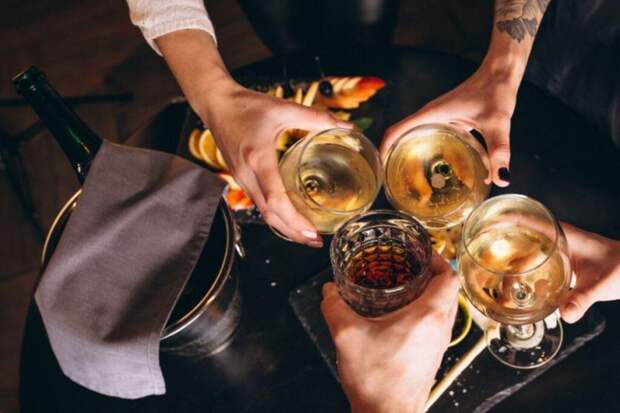 Алкоголь и трезвость: как работает наш организм и что замедляет опьянение