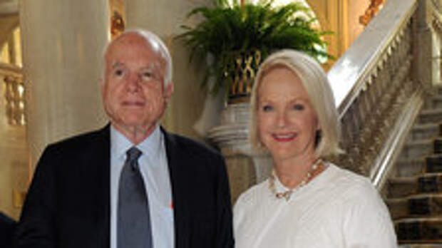 Cindy McCain Shares Nasty Message From Harasser On John McCain, Meghan McCain