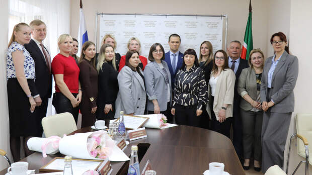 Глава Минюста Татарстана встретился с подчиненными – родственниками военных