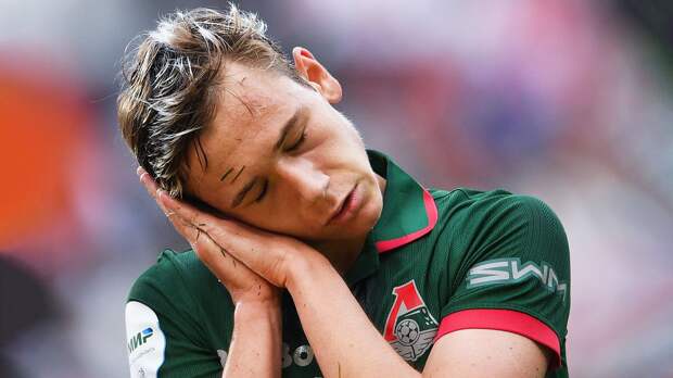 Батраков признан лучшим полузащитником Восточной Европы до 23 лет по версии CIES, Кисляк — 3-й