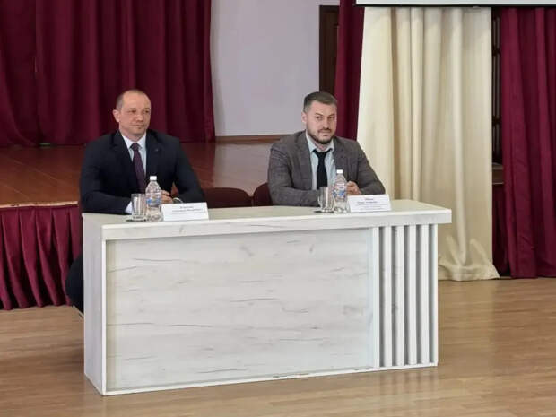 В Красногвардейской гимназии прошёл урок мужества «Память сильнее времени»