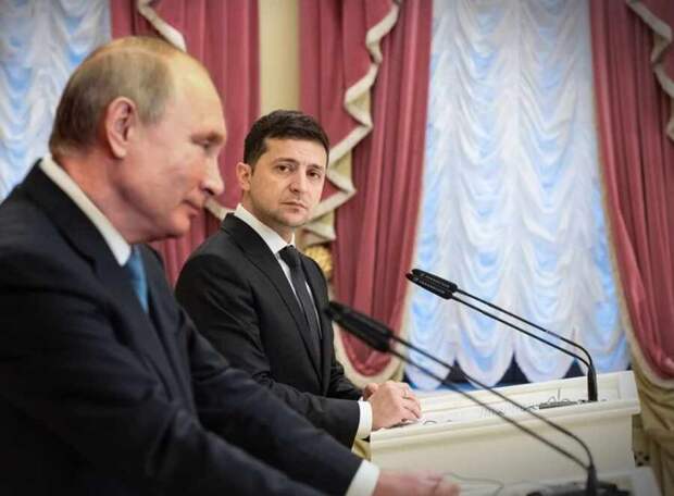 Пресс-секретарь Зеленского заявил, что президент готов встретиться с Путиным «с глазу на глаз» 