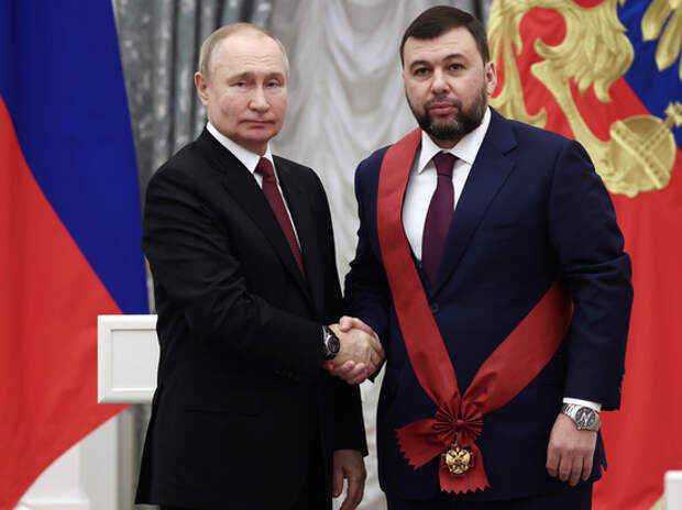 Политолог Марков объяснил разное достоинство наград от Путина главам новых регионов России