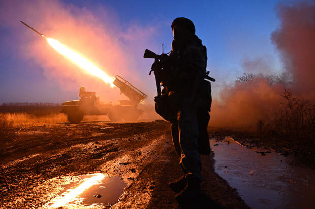 В Минобороны России назвали цели ночного массированного удара по объектам Украины