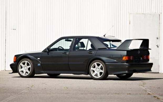 Mercedes-Benz 190E 2.5-16 Evolution II — очень редкий и желанный зверь