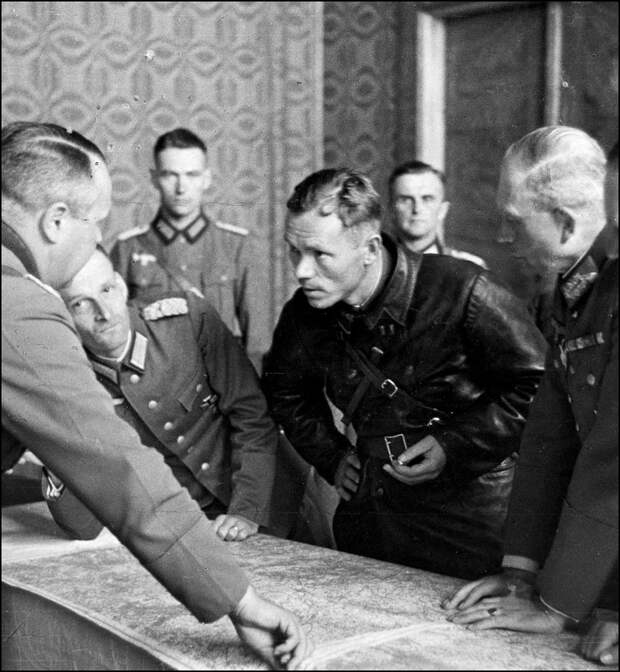 ПРИСОЕДИНЕНИЕ ЗАПАДНЫХ ТЕРРИТОРИЙ К СССР