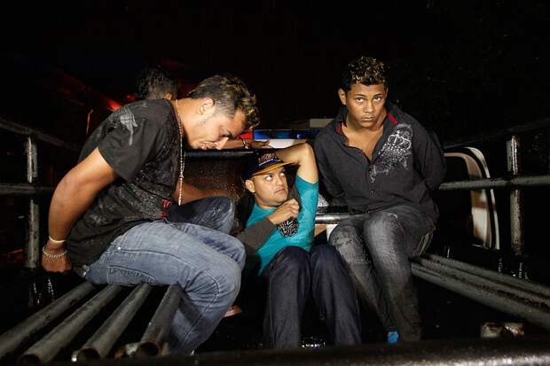 Арестованные в ходе перестрелки с полицией, Сан-Педро-Сула, 27 марта 2013