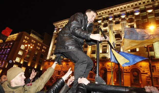 Почему Киев превратил дело Саакашвили в фарс