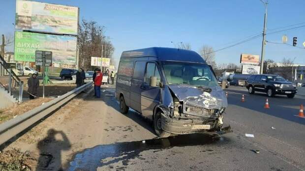 Авария дня. С детьми на красный сигнал светофора