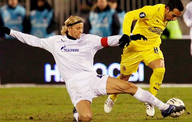 Анатолий Тимощук против Санти Касорлы, fc-zenit.ru