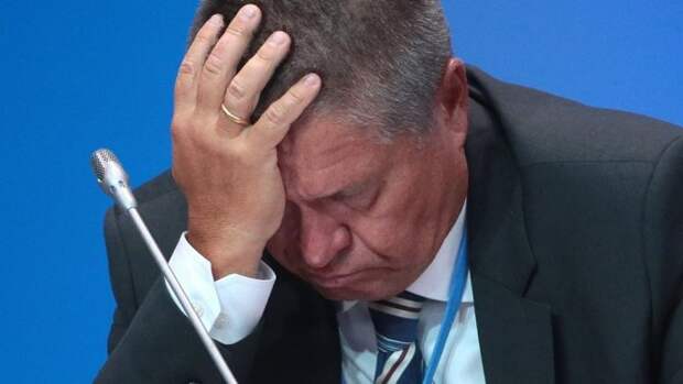 Не до смеха: Поклонская «отвесила пощечину» Улюкаеву, остальные в шоке Не до смеха: Поклонская «отвесила пощечину» Улюкаеву, остальные в шоке