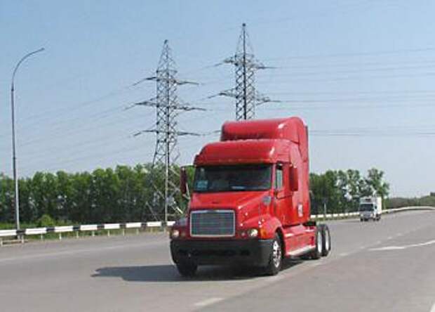 Тест-драйв Freightliner FLC120