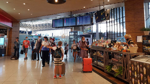 Карантин из-за COVID-19 введут в Великобритании. События дня. ФАН-ТВ Карантин из-за COVID-19 введут в Великобритании. События дня. ФАН-ТВ