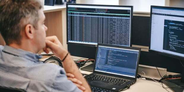 Эксперты отмечают высокий уровень защищенности системы электронного голосования. Фото: Е. Самарин mos.ru