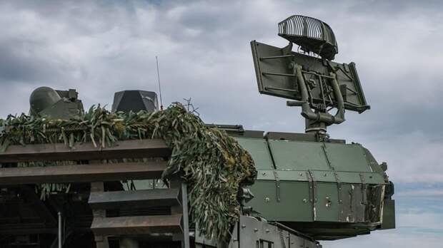 МО: силы ПВО за три часа сбили над регионами России 33 беспилотника ВСУ