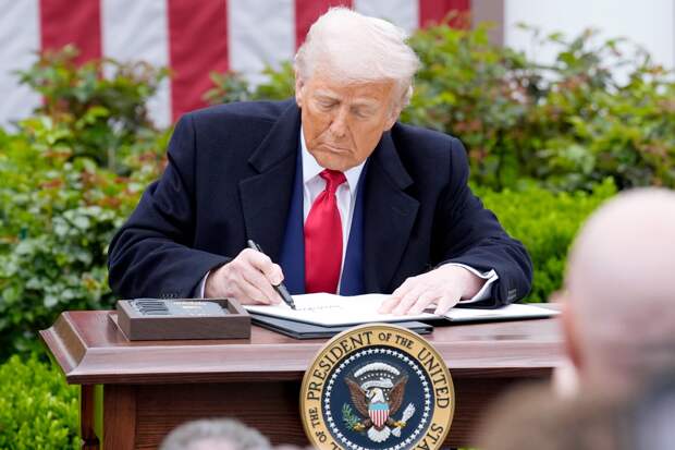 Полетели головы. Трамп увольняет генералов за провал планов по Ирану