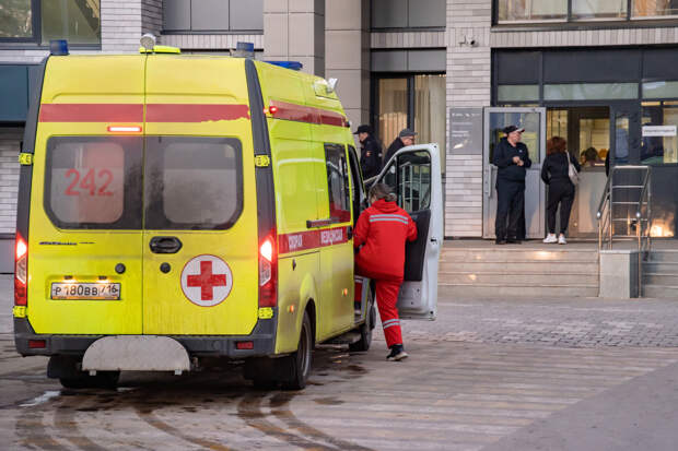 Раскрыты подробности о напавшем на учителя в Прикамье школьнике