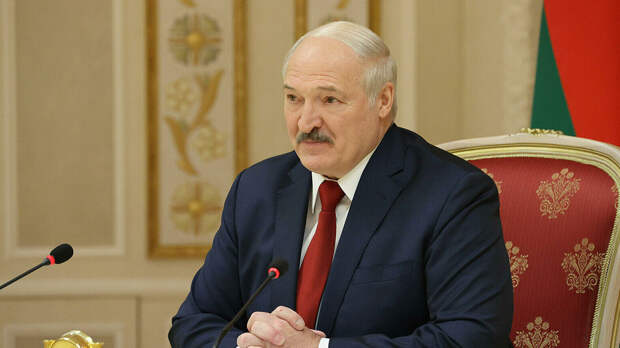 Президент Белоруссии Лукашенко призвал быть готовыми к любому развитию ситуации в стране