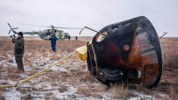 Экипаж экспедиции МКС-73 торжественно встретили в Звездном городке