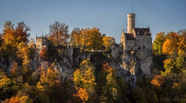 Очаровательный замок Лихтенштайн: сказочное место в реальной жизни (12 фото) Очаровательный замок Лихтенштайн: сказочное место в реальной жизни (12 фото)