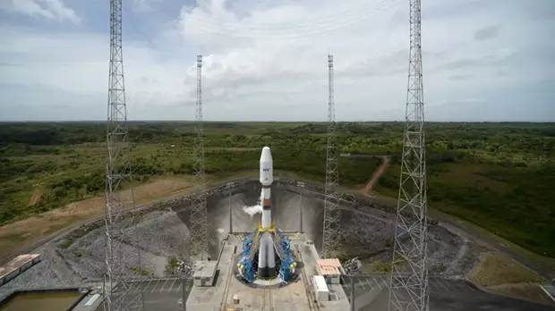 Рогозин сообщил о переносе пуска ракеты «Союз» с космодрома Куру