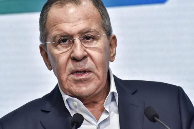 Лавров: РФ не может обсуждать снятие с нее незаконных санкций, их не существует