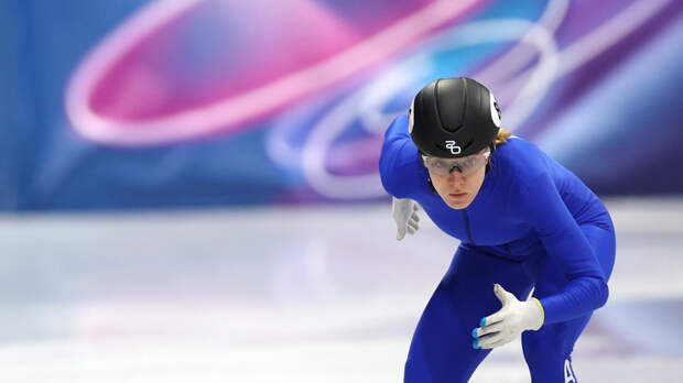 Шорт-трекистка Крылова вышла в четвертьфинал олимпийского турнира на дистанции 1000 м